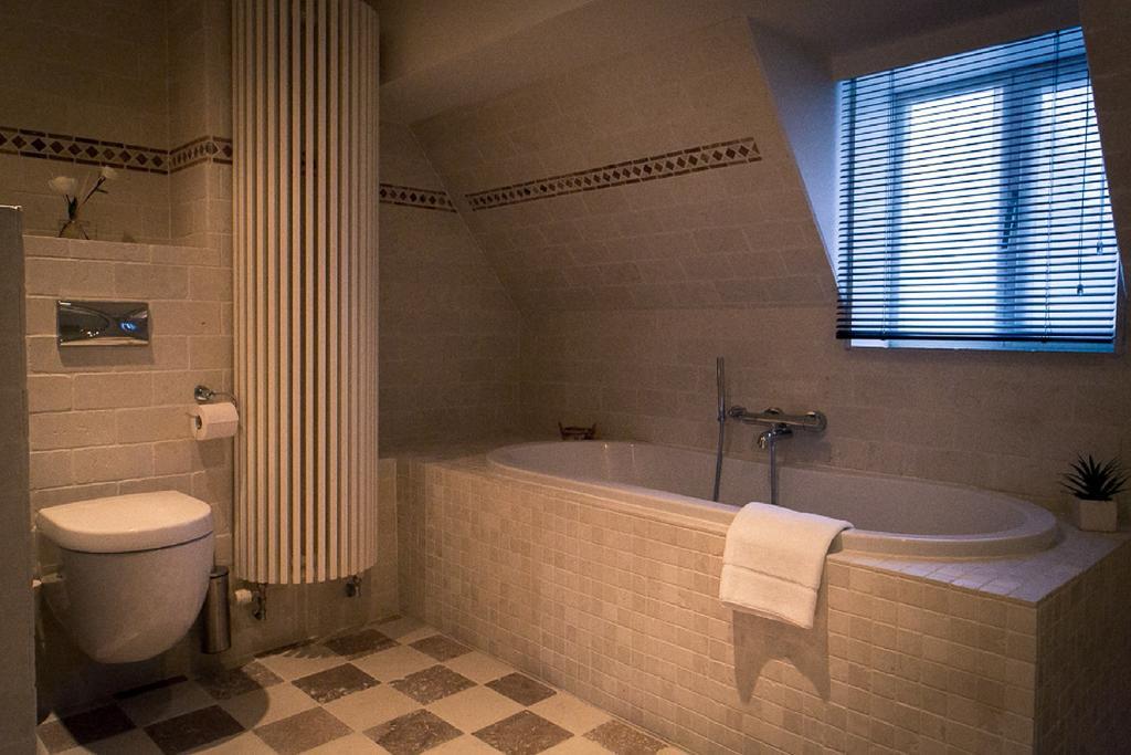 Villalux Kortessem Rom bilde